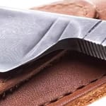 Barberkniv i Damaskusstål – bedre eller bare flottere?