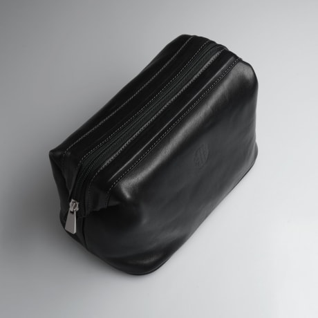 Benjamin Barber Black Leather Toilet Bag
