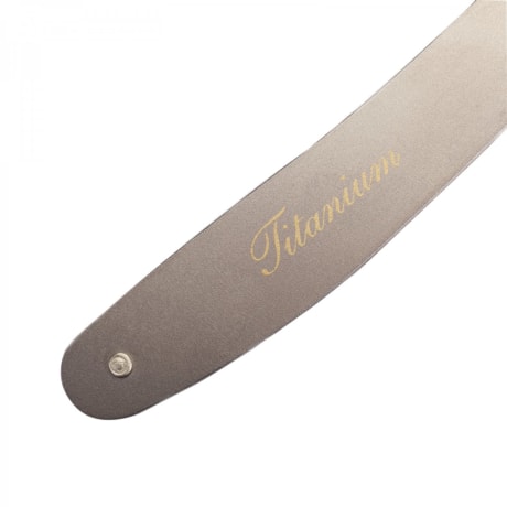 Giesen & Forsthoff Open Razor Titanium Handle