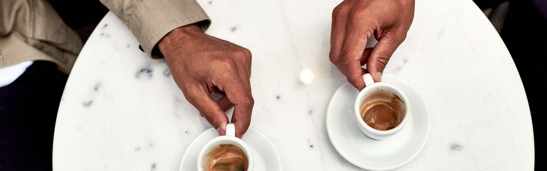 kaffe-händer-cafe_1